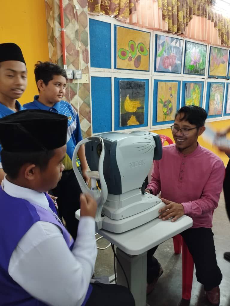 Khidmat Masyrakat di Sekolah